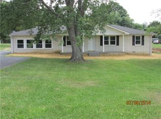 560 Peyton Rd, Lebanon, TN 37087