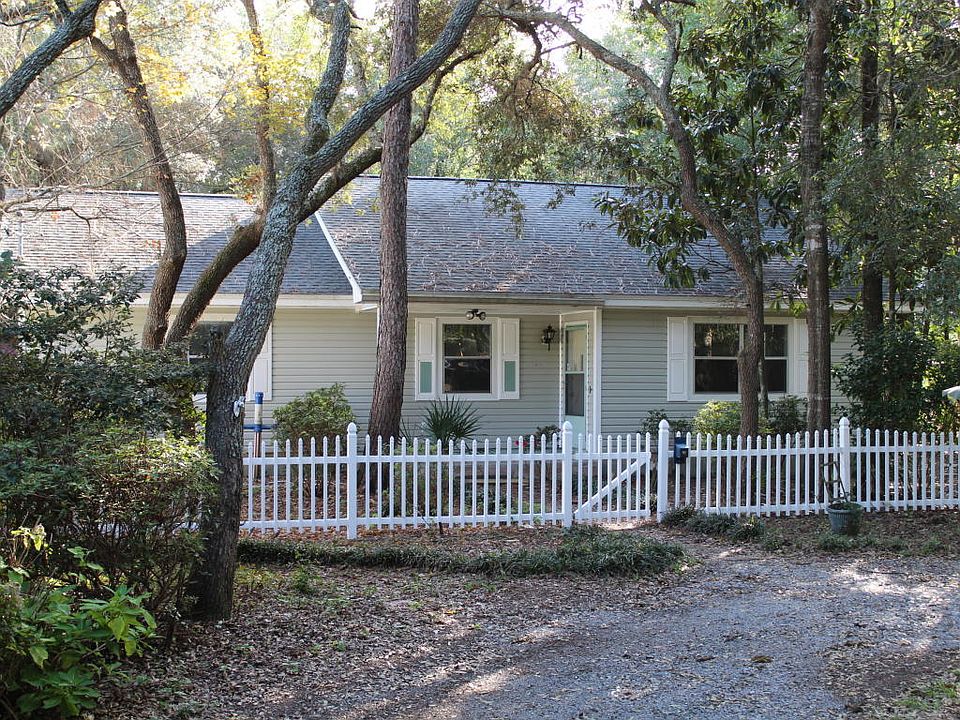 1st image of 217 Alden Dr