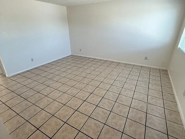 508 N Scott Ave #2 — Photo 10