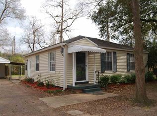 901 Eastwood Rd, Natchez, MS 39120