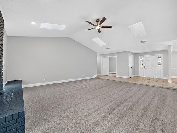 3rd image of 1390 COR JESU COURT