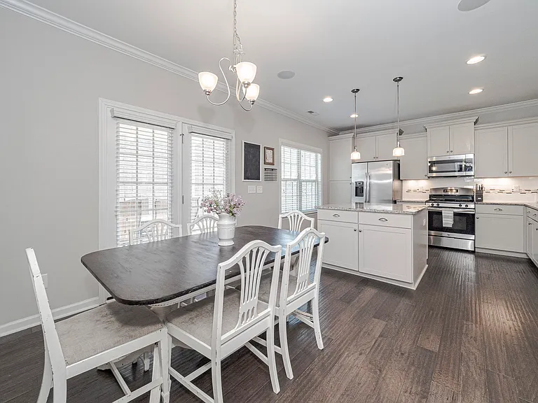 103 Dogwood Blossoms Dr — Photo 15