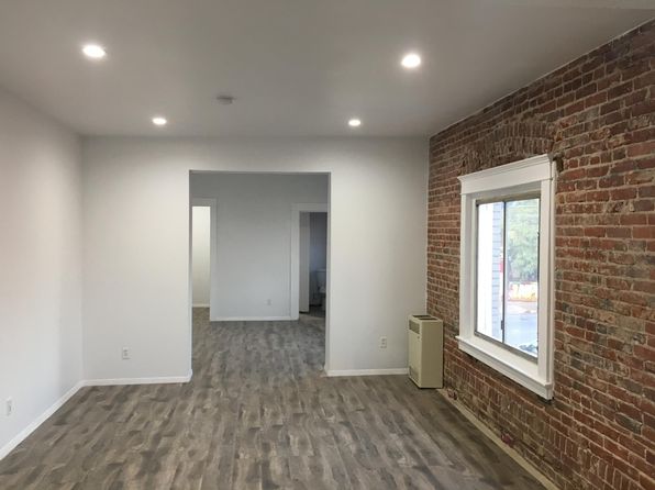 909 Hollins St APT 1