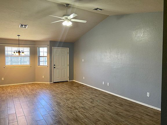 Living Room (New)