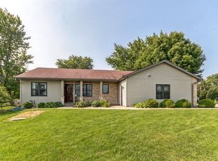3766 N Point Rd, Middleton, WI 53562