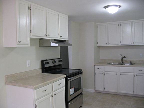 5th image of 1512 Hastings Dr