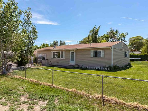 2nd image of 651 Highland Dr