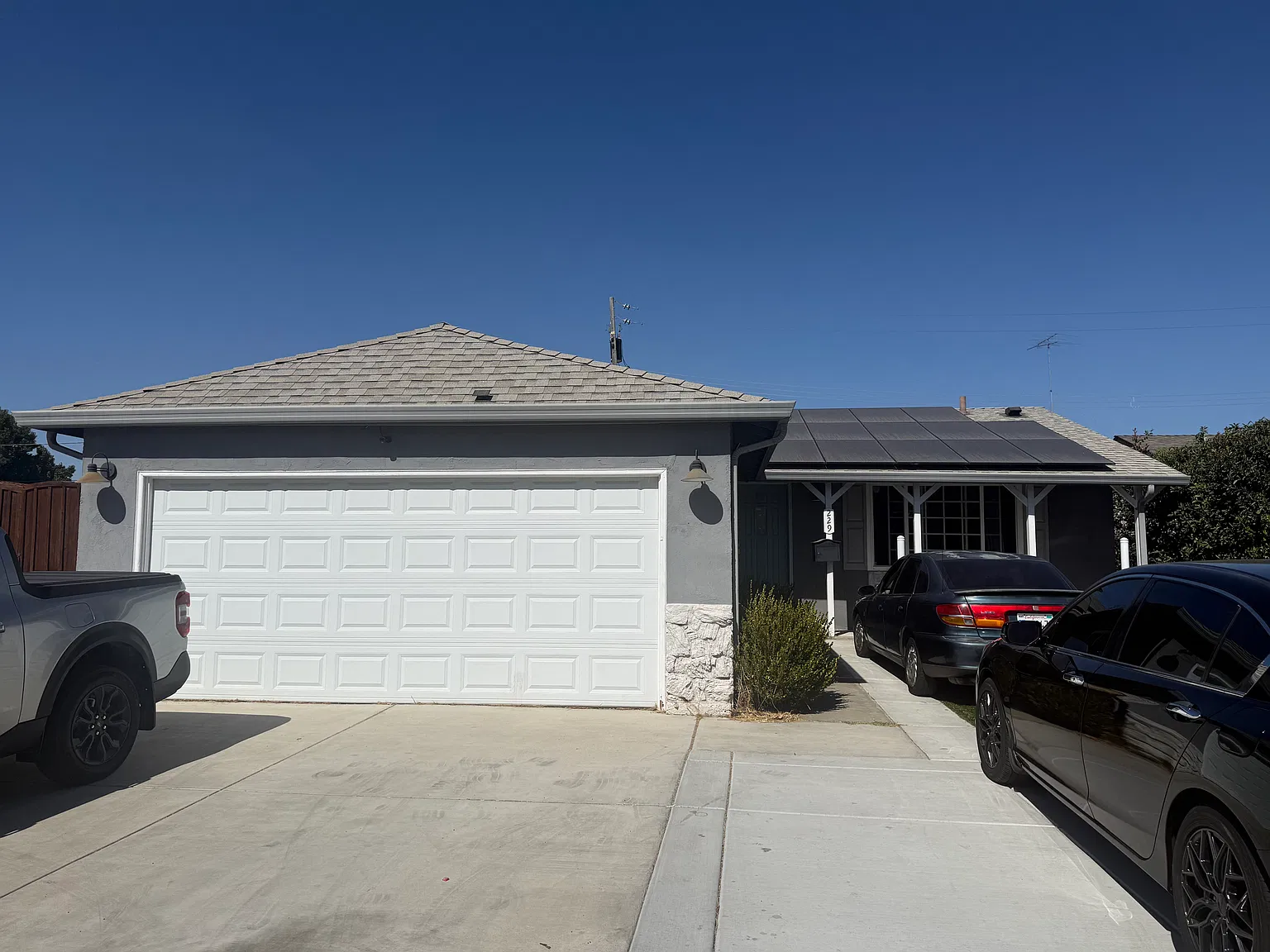3 bed, 1120 sqft, $950 — Photo 1