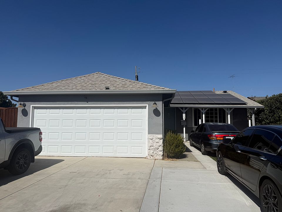 1st image of 229 Grant Ct
