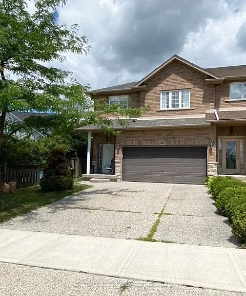 1101 Harrogate Dr — Photo 1