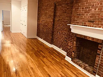 Rented by Metropolis Real Estate of Manhattan