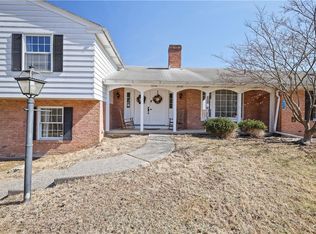 6032 Indian Trail Rd, Northampton, PA 18067