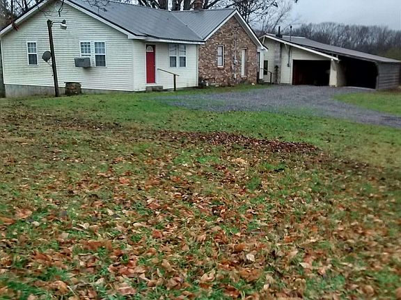 5th image of 319 Durant St