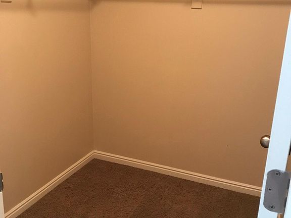 master bedroom walk in closet