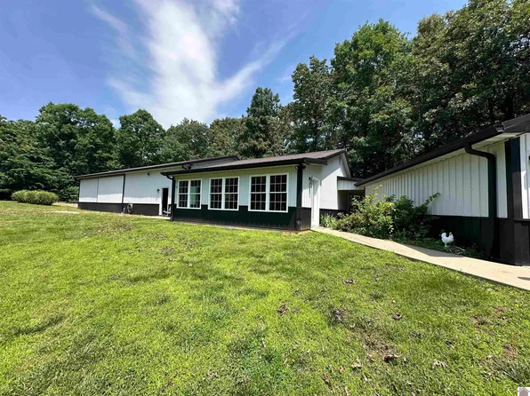 601 State Route 855 S, Marion, KY 42064