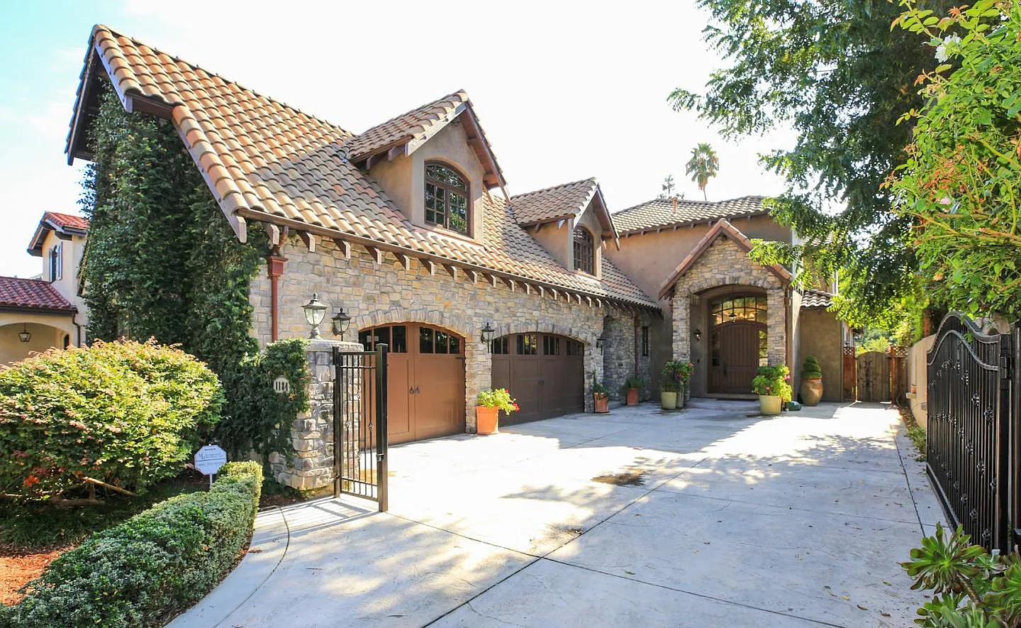 1184 Nevada Ave photo 1