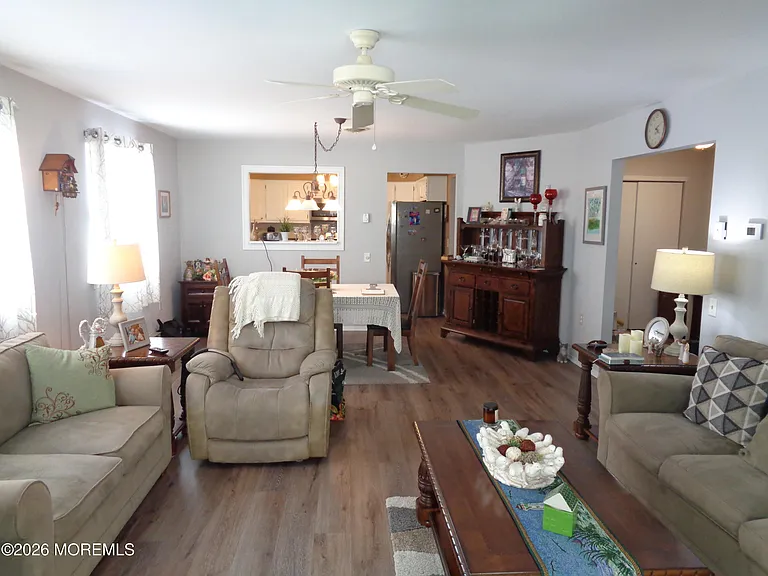 135A Sunset Rd — Photo 5