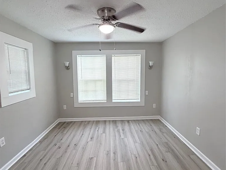 1903 Little St — Photo 17