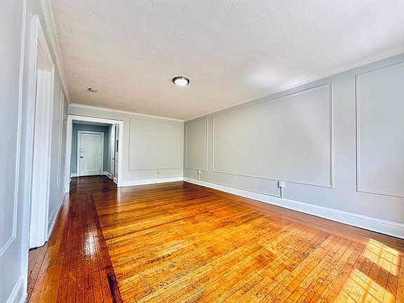 5th image of 226 Ellsworth Ave #C8