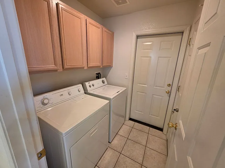 1306 Escalera Pl — Photo 8