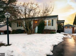 40 Harvest Rd, Lancaster, PA 17602