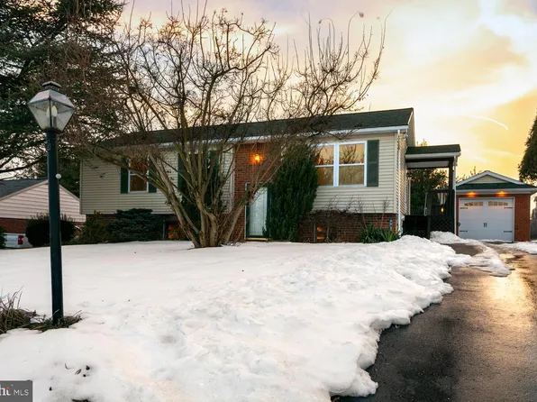 40 Harvest Rd, Lancaster, PA 17602