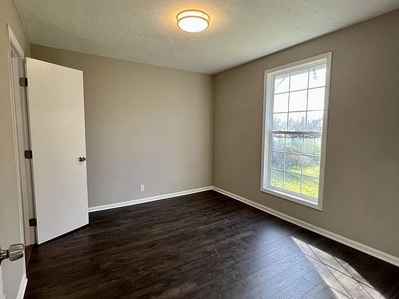 4th image of 1014 Gunnerson Ave APT F