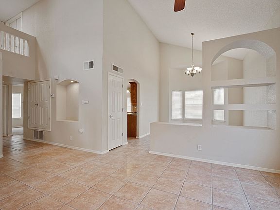4th image of 3713 Tierra Aurora Dr