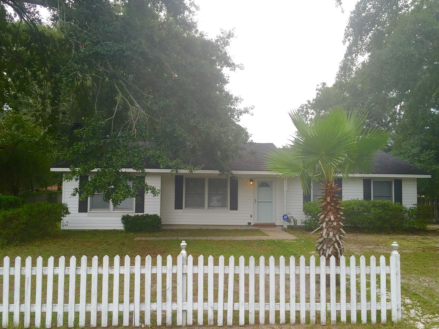 612 Pineview Ct, Hinesville, GA 31313 Zillow