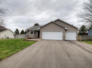 470 Tuttle Dr, Hastings, MN 55033