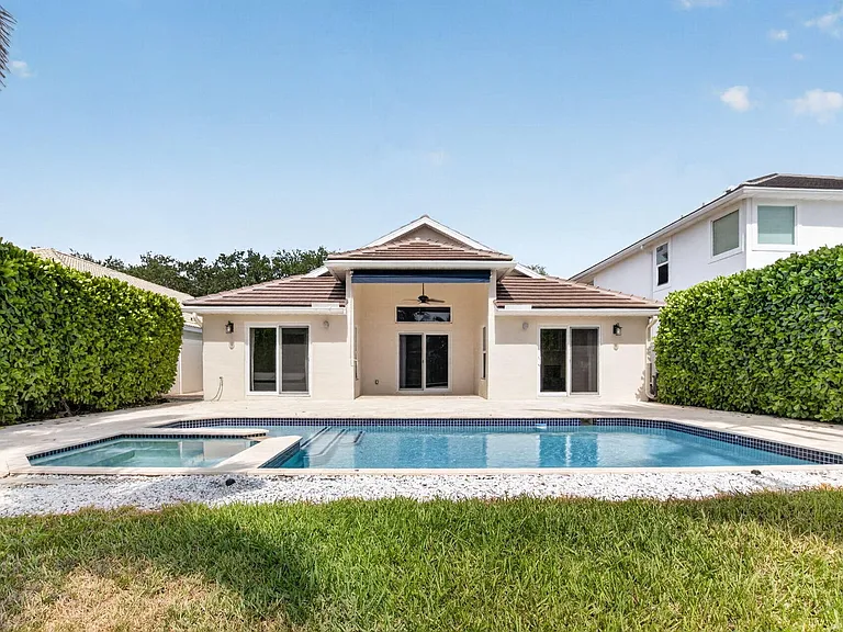621 Anchor Point — Photo 17