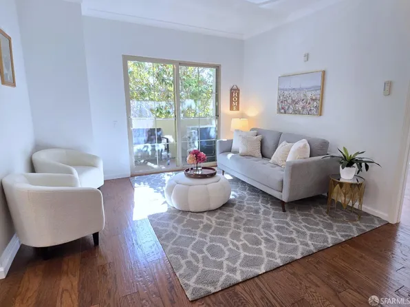1315 Alma Ave APT 136, Walnut Creek, CA 94596