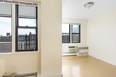 97-11 Horace Harding Expressway, #PER4C