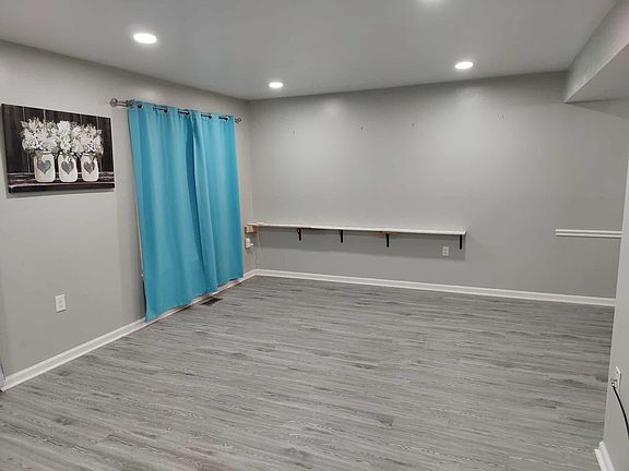 4th image of 11573 Overleigh Dr
