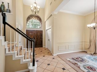 1911 Flint Oak, San Antonio, TX 78248