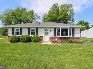 204 N Brownleaf Rd, Newark, DE 19713