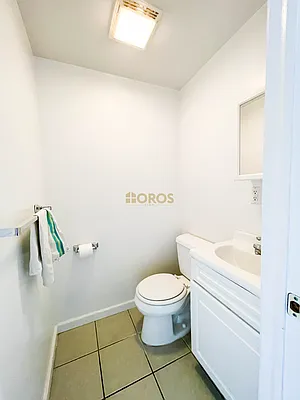 Rented by City Connections Realty | media 7