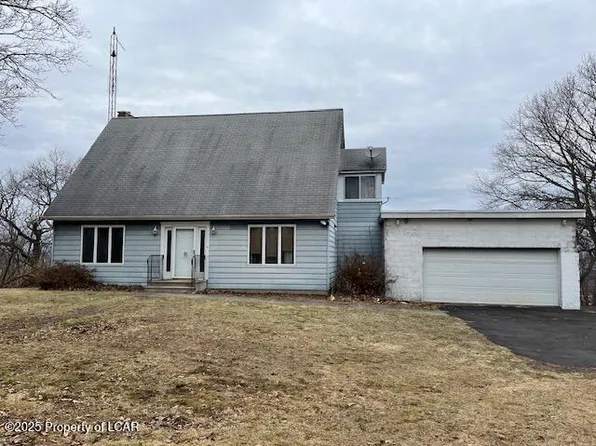 355 Ridge Rd, Wilkes Barre, PA 18706