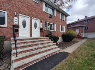 21 Oxford Cir #A, Belmont, MA 02478