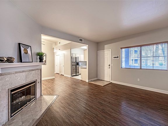 5th image of 5250 S Rainbow Blvd Unit 1073