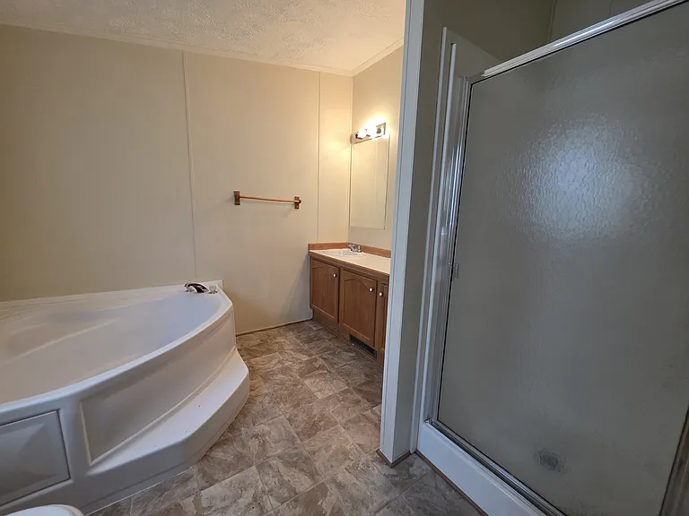 Pineview Estates — Photo 10