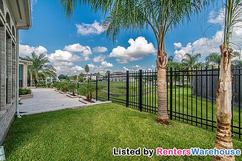 4th image of 2306 Lake Cove Cir
