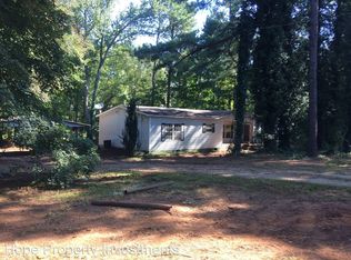 76 River Ct, Hogansville, GA 30230