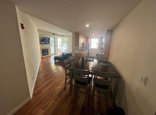 424 S Holt Ave APT 101, Los Angeles, CA 90048