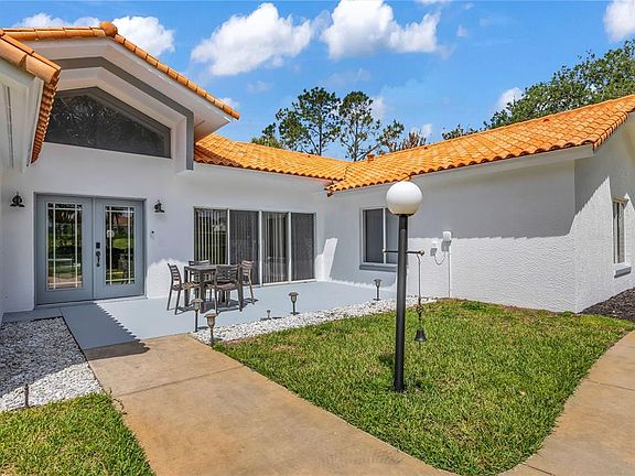 3rd image of 12853 BELLERIVE DRIVE