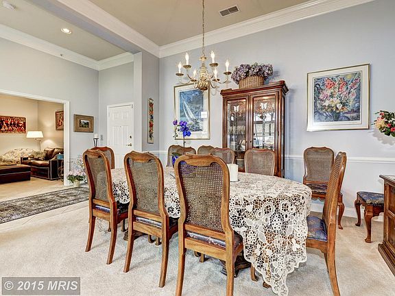 4th image of 701 Fallsgrove Dr APT 407