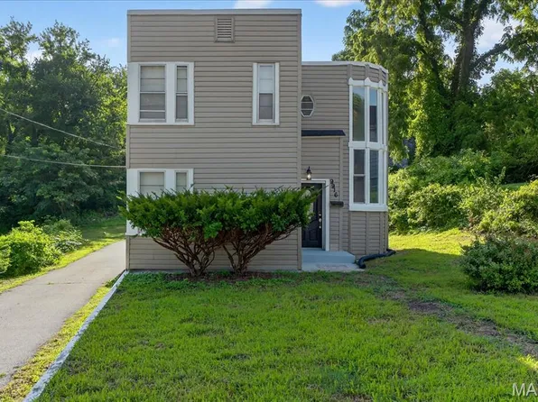 9916 Lilac Dr, Saint Louis, MO 63137