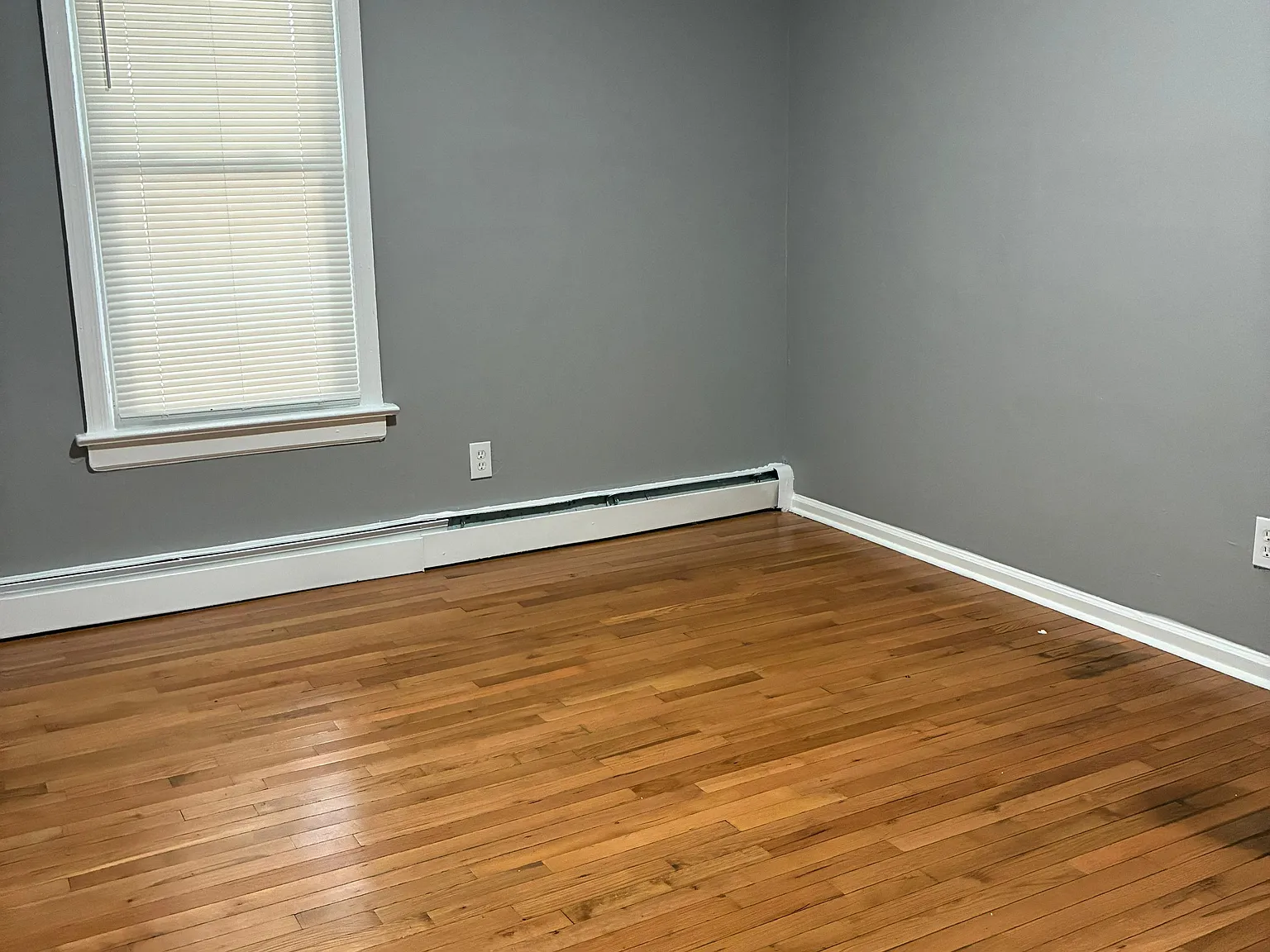 2 bed, 955 sqft, $1,650 — Photo 2