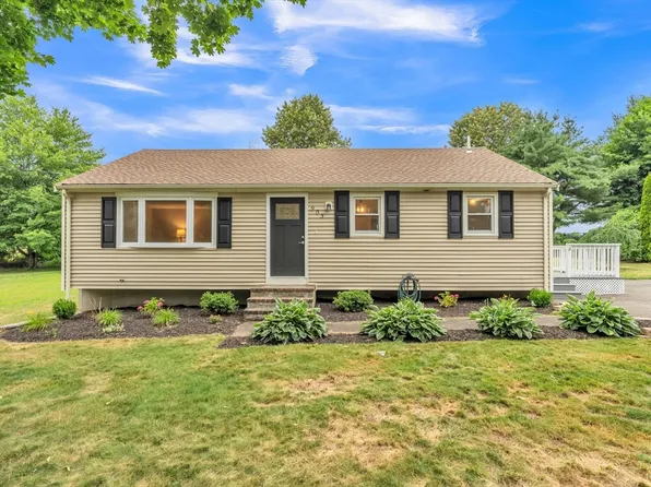 905 Vernon St, Bridgewater, MA 02324