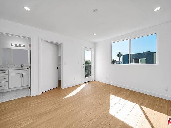 5th image of 227 N Park View St #B